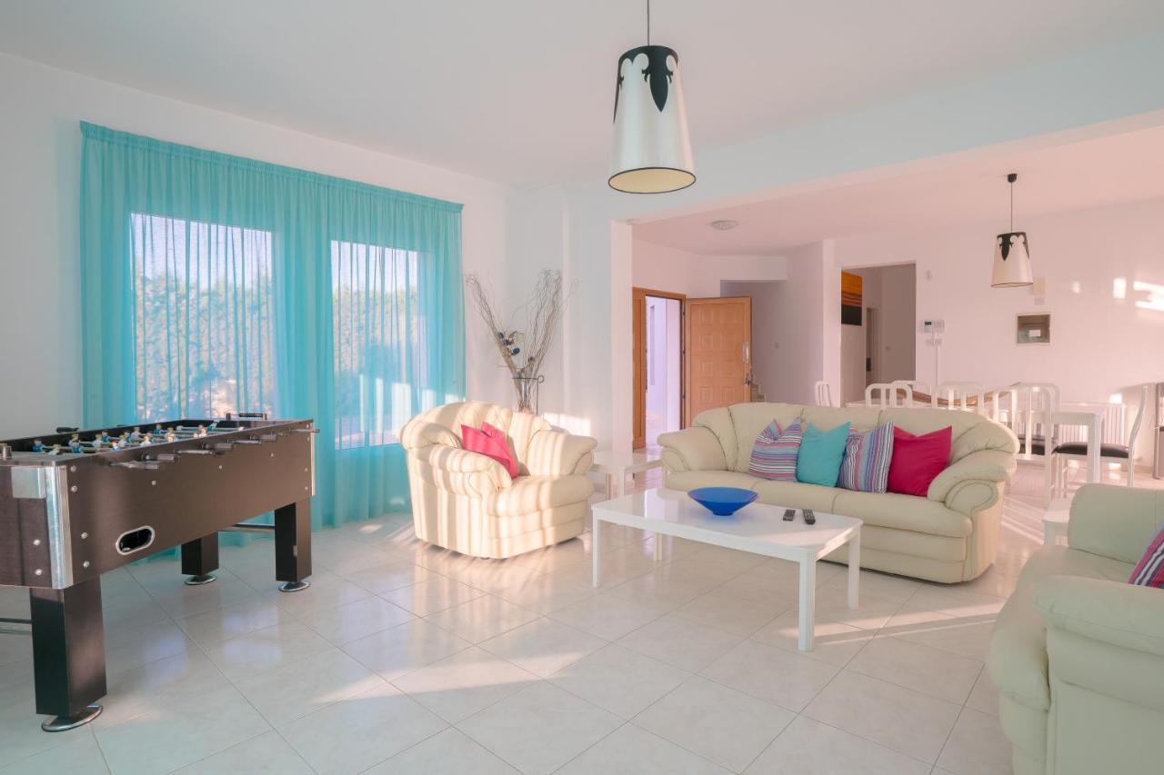 Bella Katerina By Prestige Bookings Coral Bay Exteriér fotografie